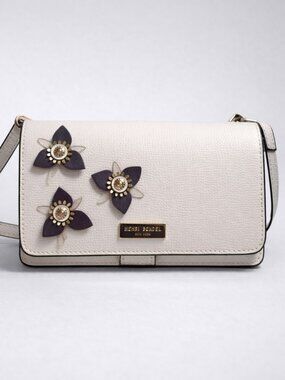 Henri Bendel Floral Applique Phone Wallet Crossbody Ivory Leather 3D